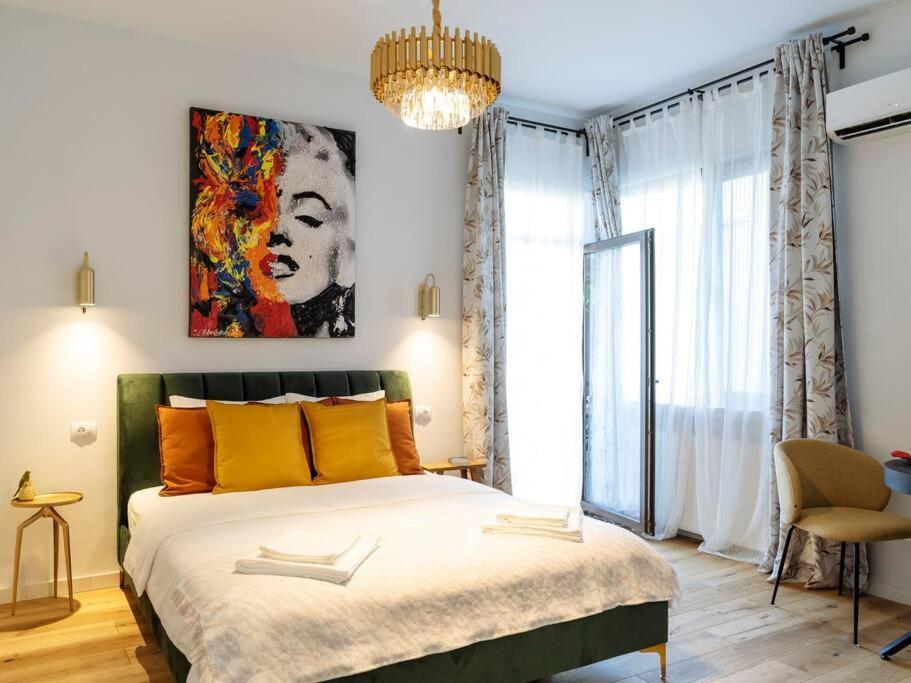 Le Bijou De Marilyn Apartment บูคาเรสต์ ภายนอก รูปภาพ